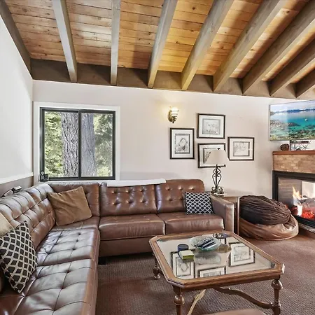 On The Edge At Alpine Meadows - Fireplace- Mountain Views- Great Location! Shuttle Service!